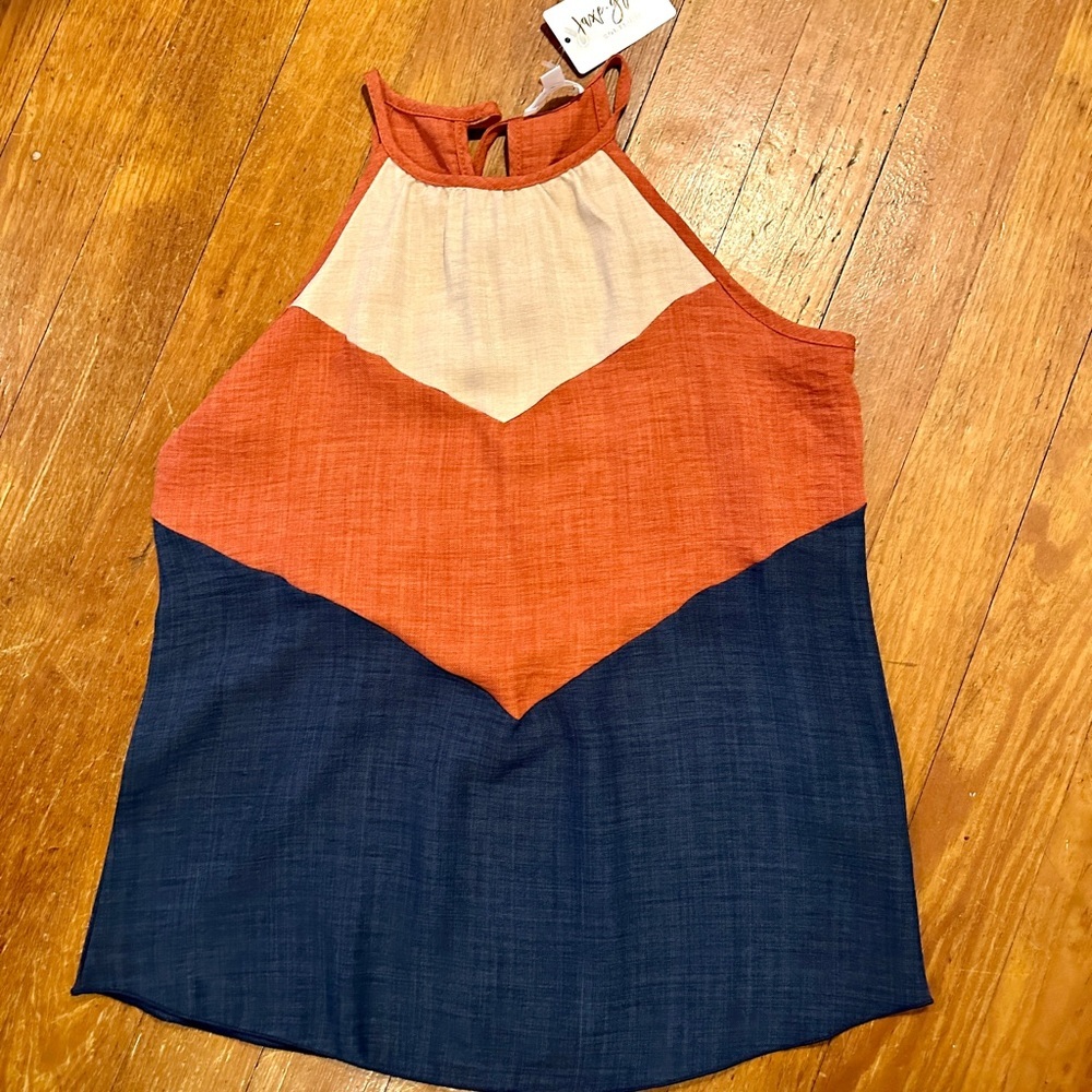 Sleeveless linen blend top, tie at back of neck